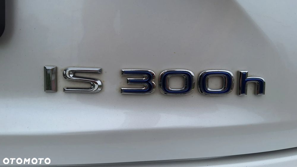Lexus IS 300h Elegance - 7