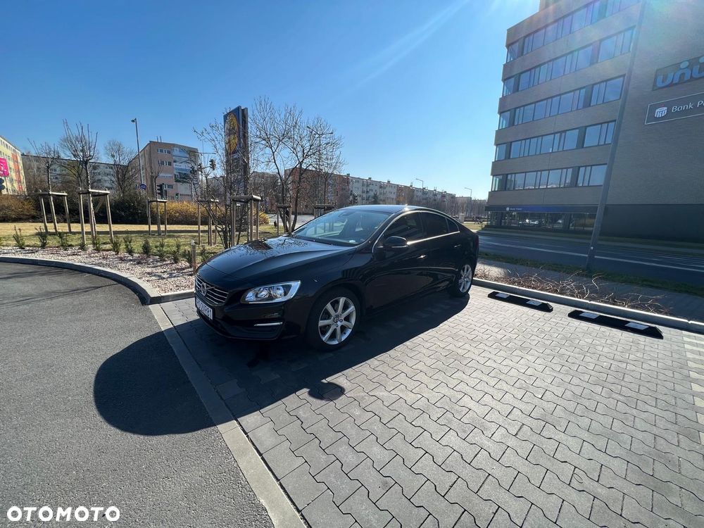 Volvo S60 D2 Drive-E Momentum - 12