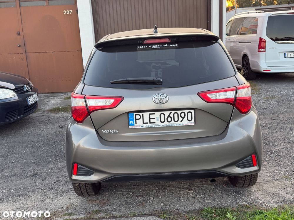 Toyota Yaris - 6