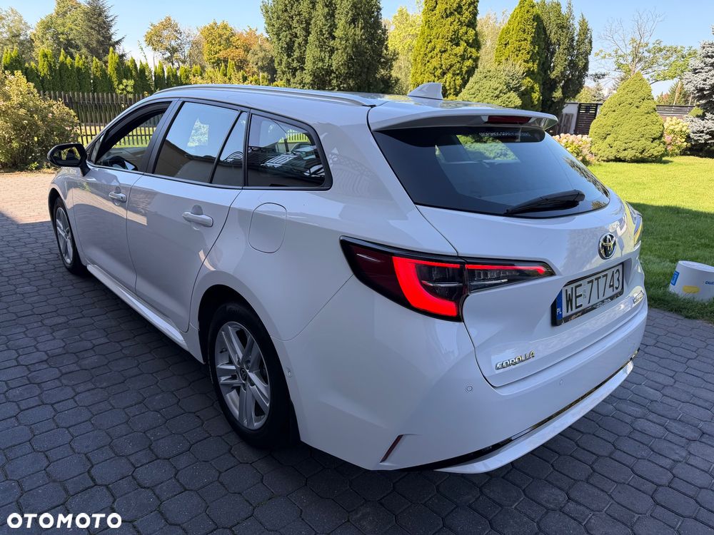 Toyota Corolla 1.8 Hybrid Comfort - 6