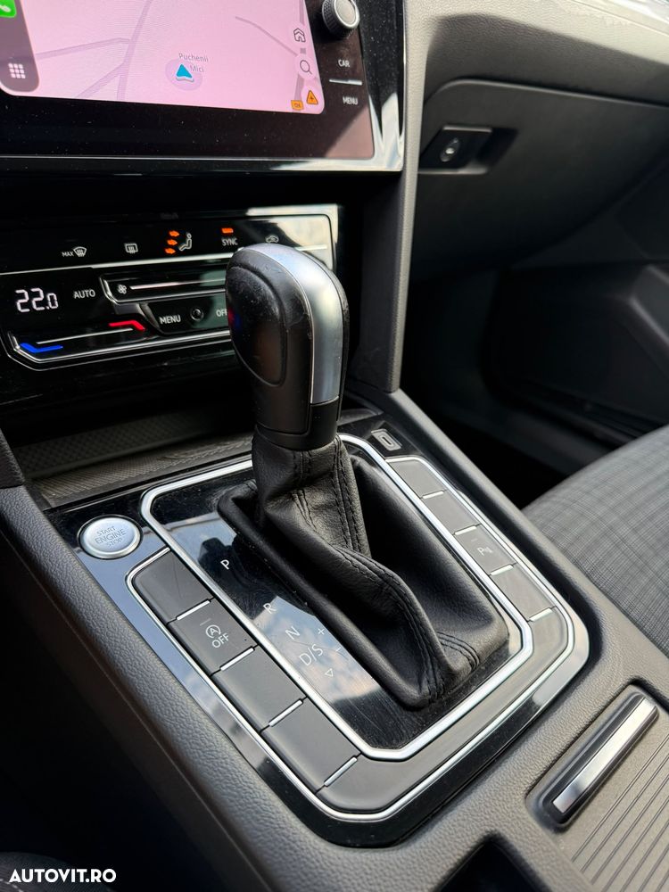 Volkswagen Passat 2.0 TDI SCR DSG Elegance - 16