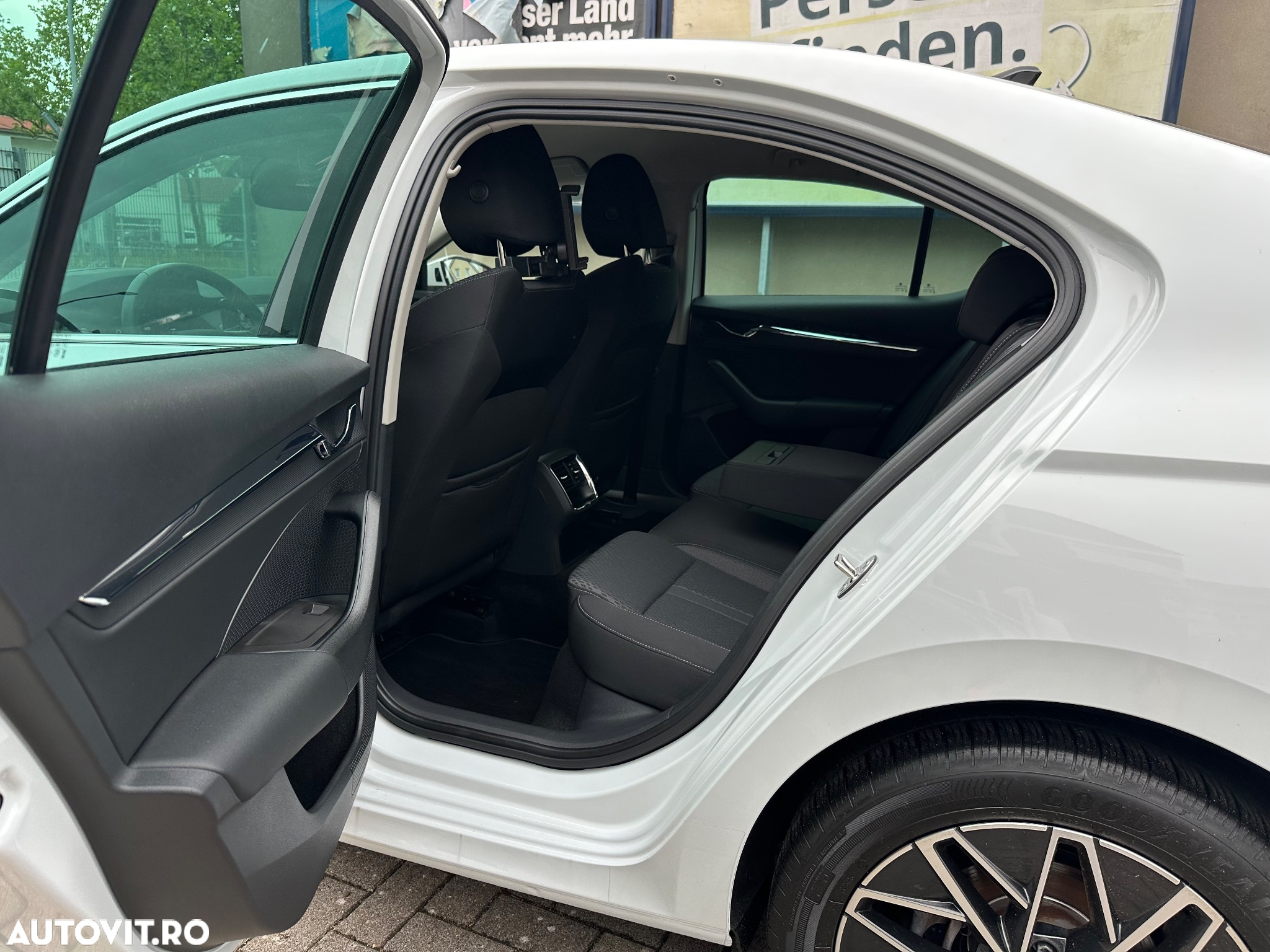 Skoda Octavia 1.4 TSI iV PHEV Style - 19