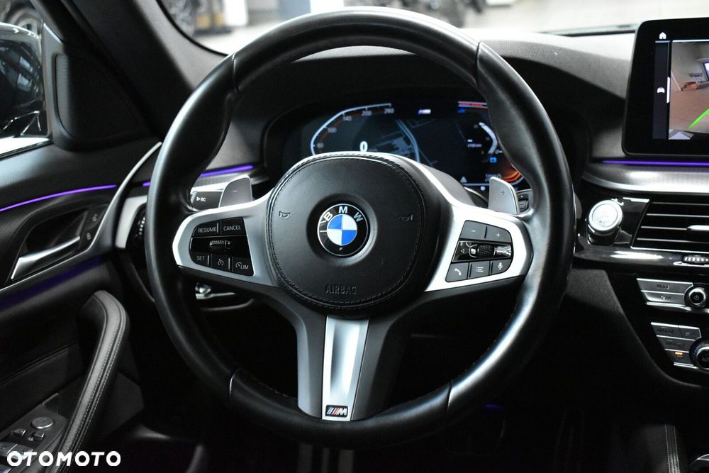 BMW Seria 5 520d xDrive MHEV M Sport sport - 15