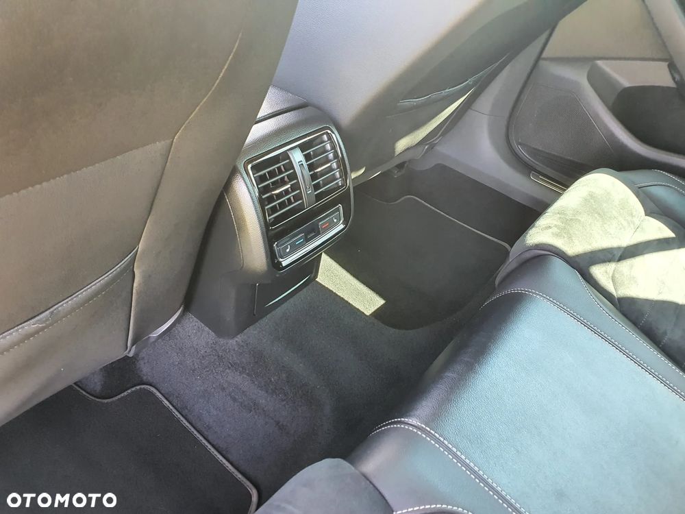 Volkswagen Passat 2.0 TDI SCR DSG Highline - 13
