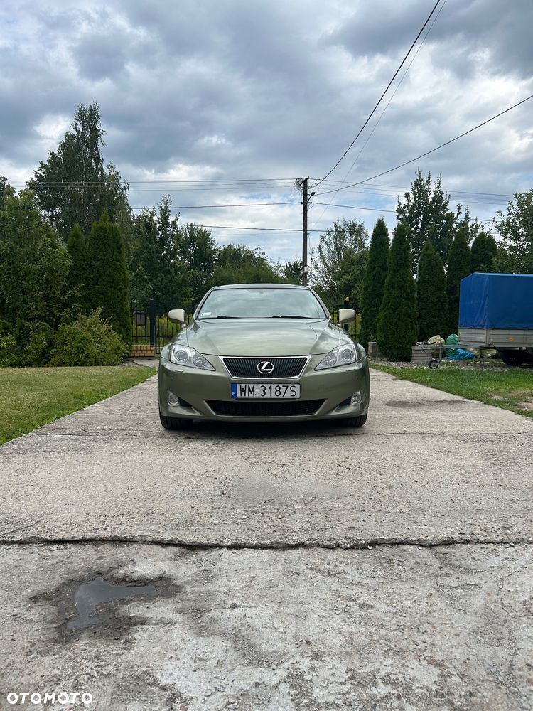 Lexus IS 250 Prestige - 16