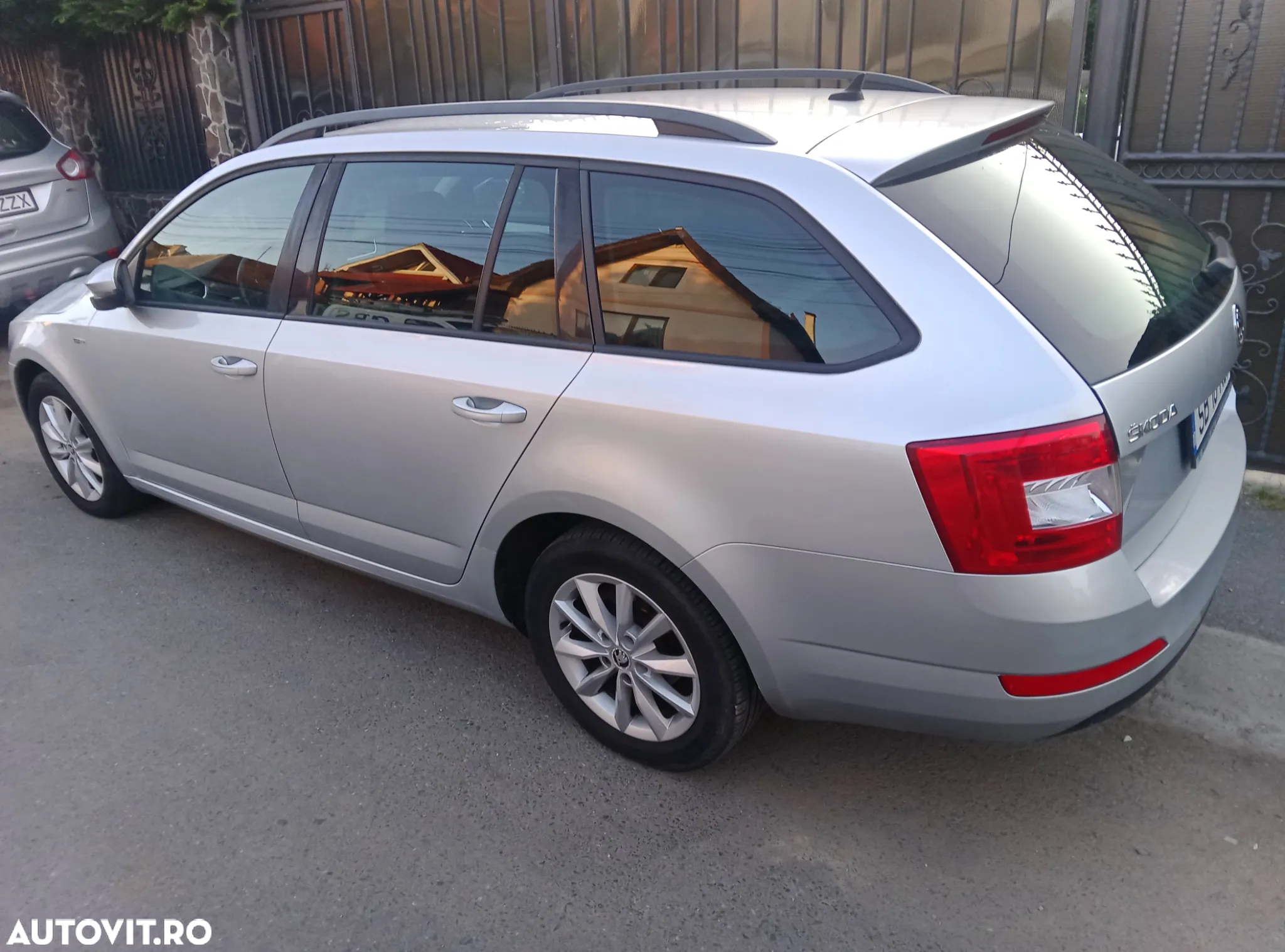 Skoda Octavia 1.6 TDI Style - 2