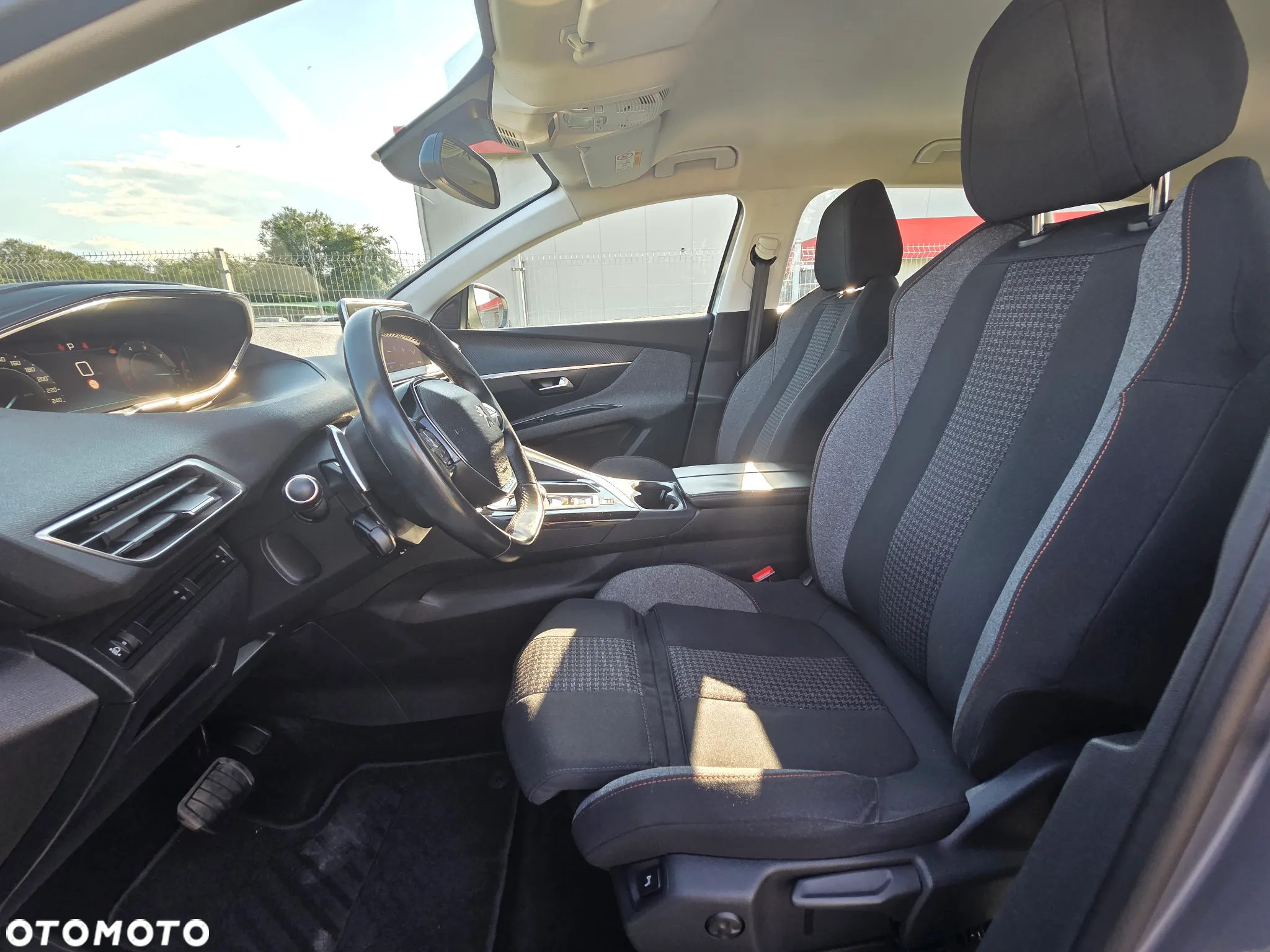 Peugeot 3008 BlueHDi 120 EAT6 Stop & Start Business Line - 20