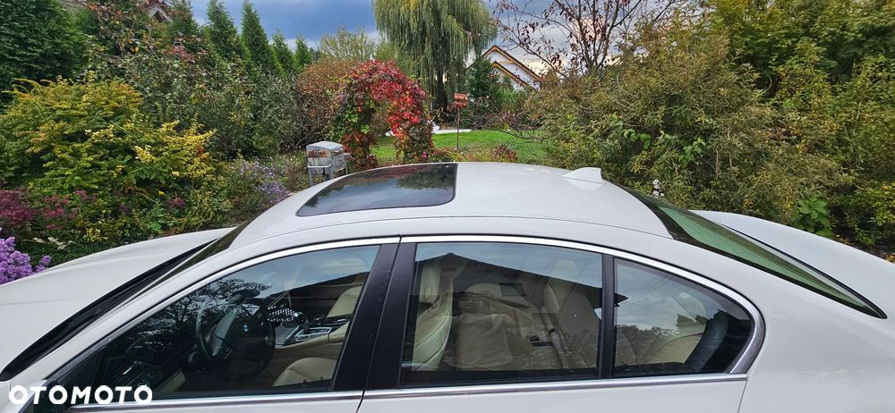 BMW Seria 5 - 17