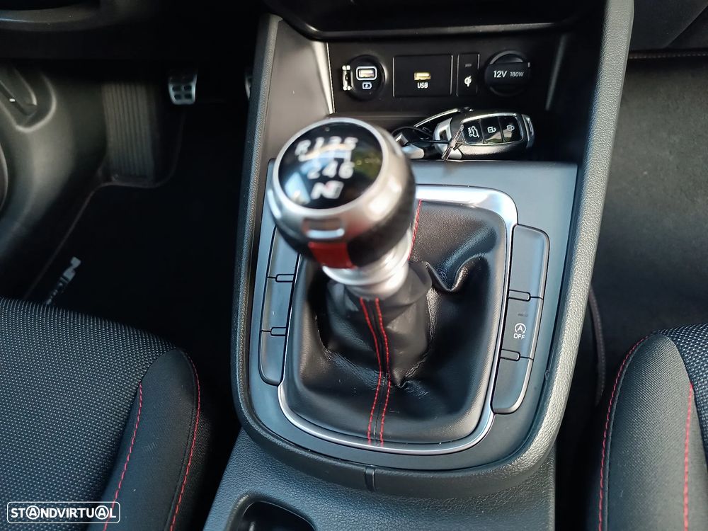 Hyundai Kauai 1.0 T-GDi N-Line - 32