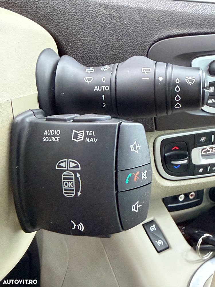 Renault Grand Scenic TCe 130 Dynamique - 31