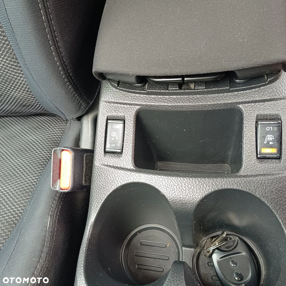 Nissan Qashqai - 17
