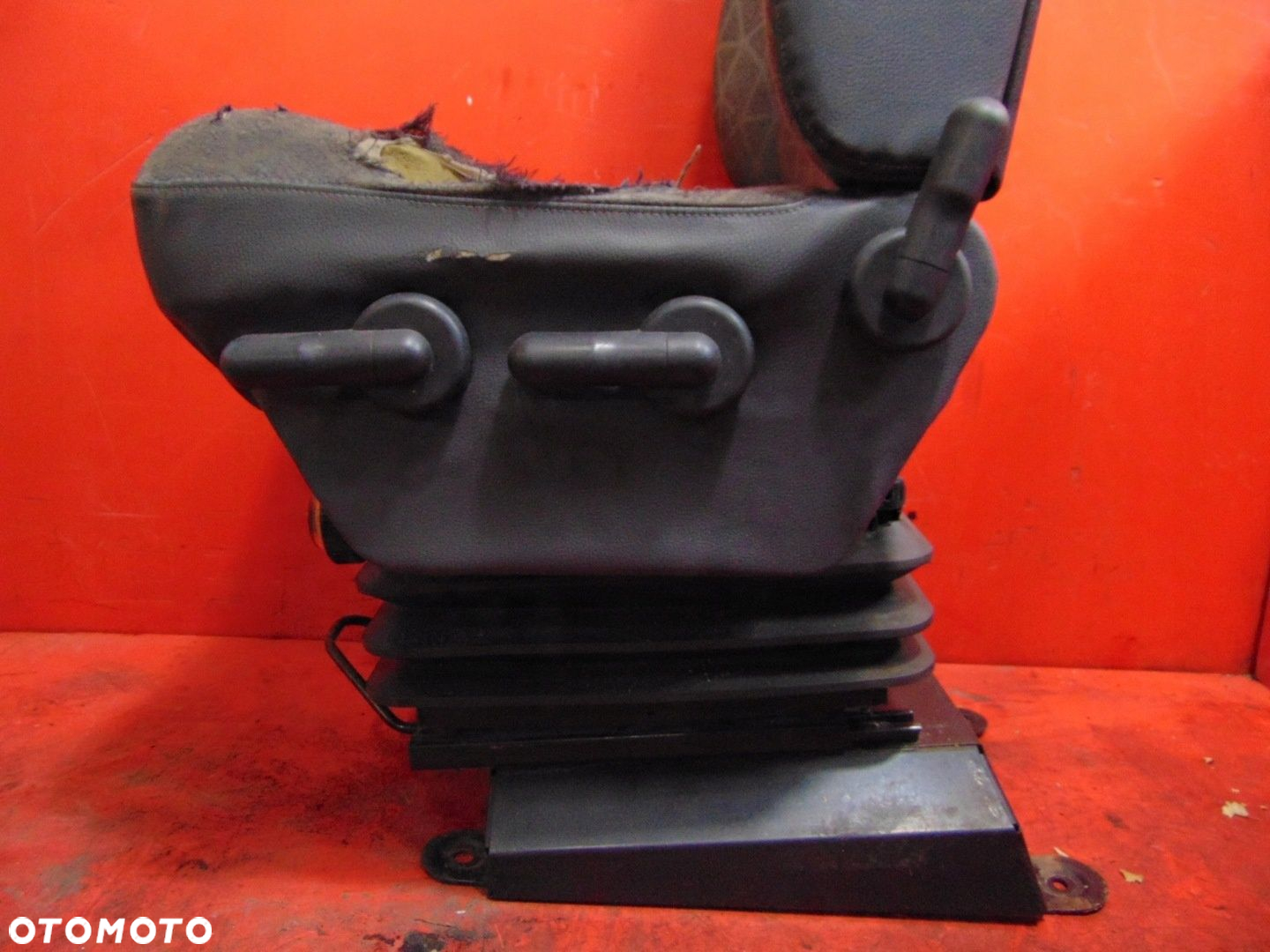 RENAULT MASCOTT LIFT 03-10 FOTEL PNEUMATYCZNY LEWY KIEROWCY EUROPA - 15