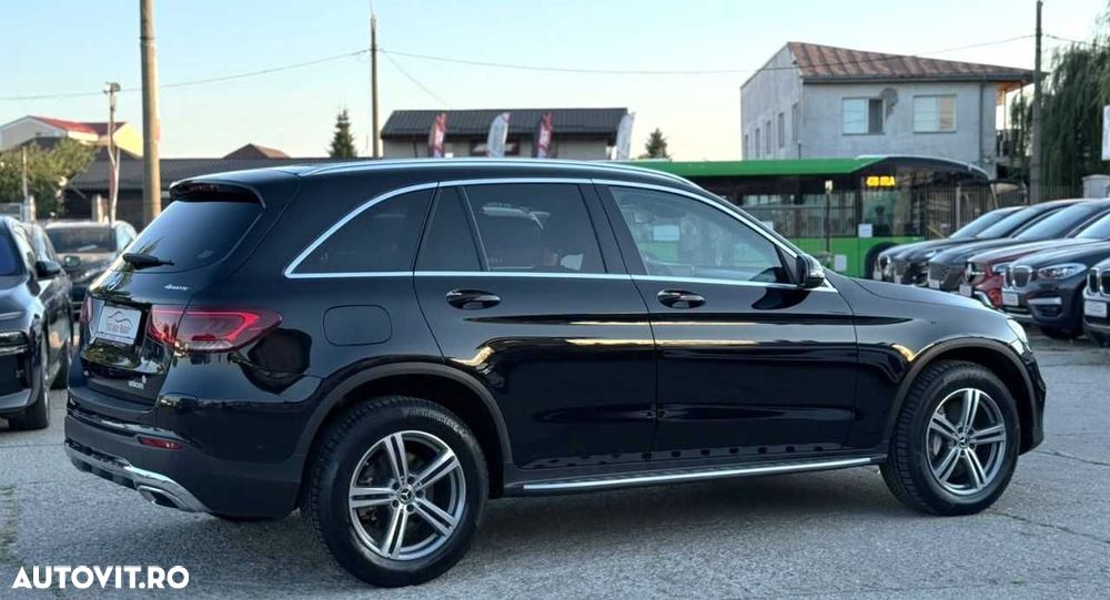 Mercedes-Benz GLC - 10