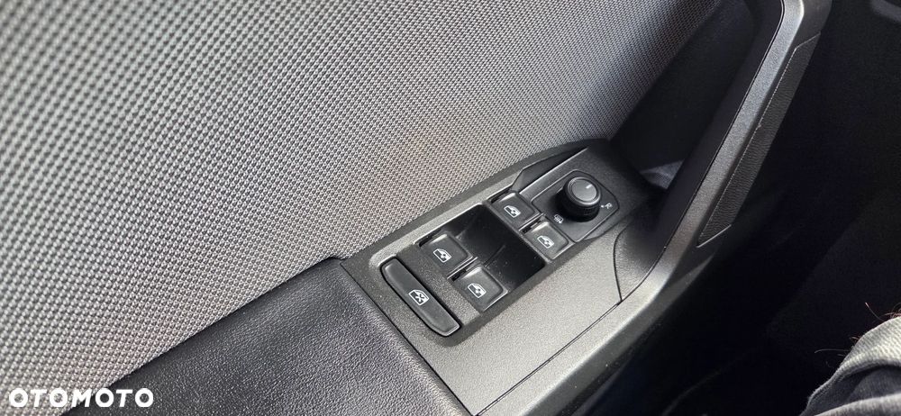 Seat Leon 1.0 eTSI Style DSG - 22