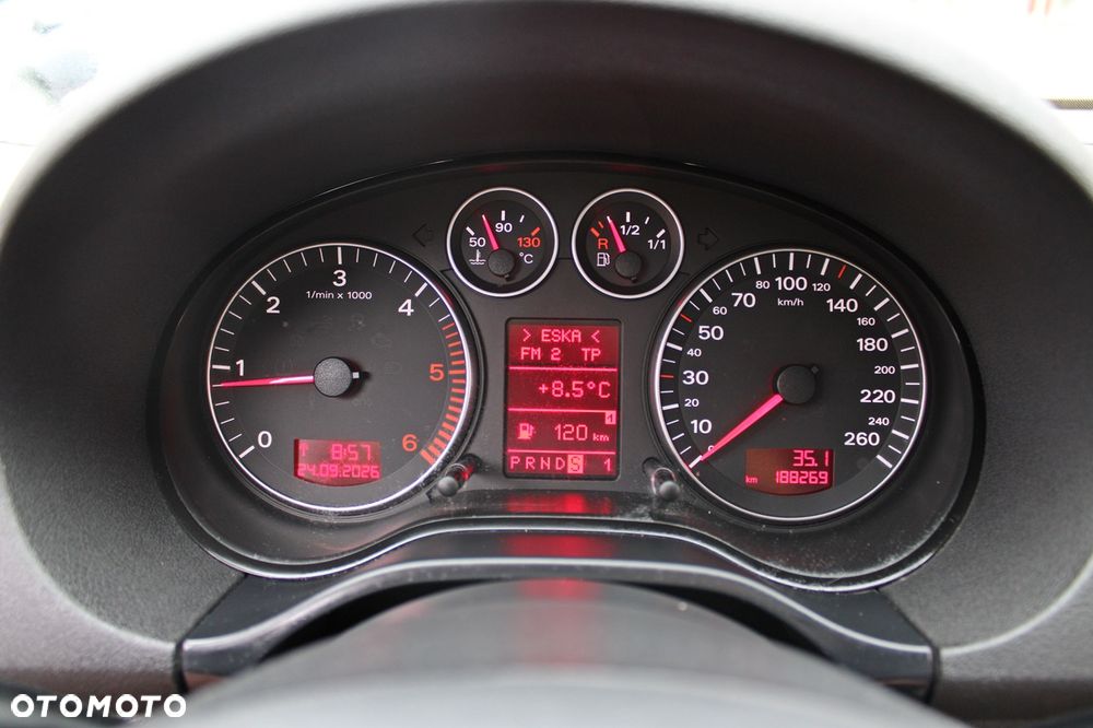Audi A3 Sportback 2.0 TDI DPF S tronic Ambition - 37