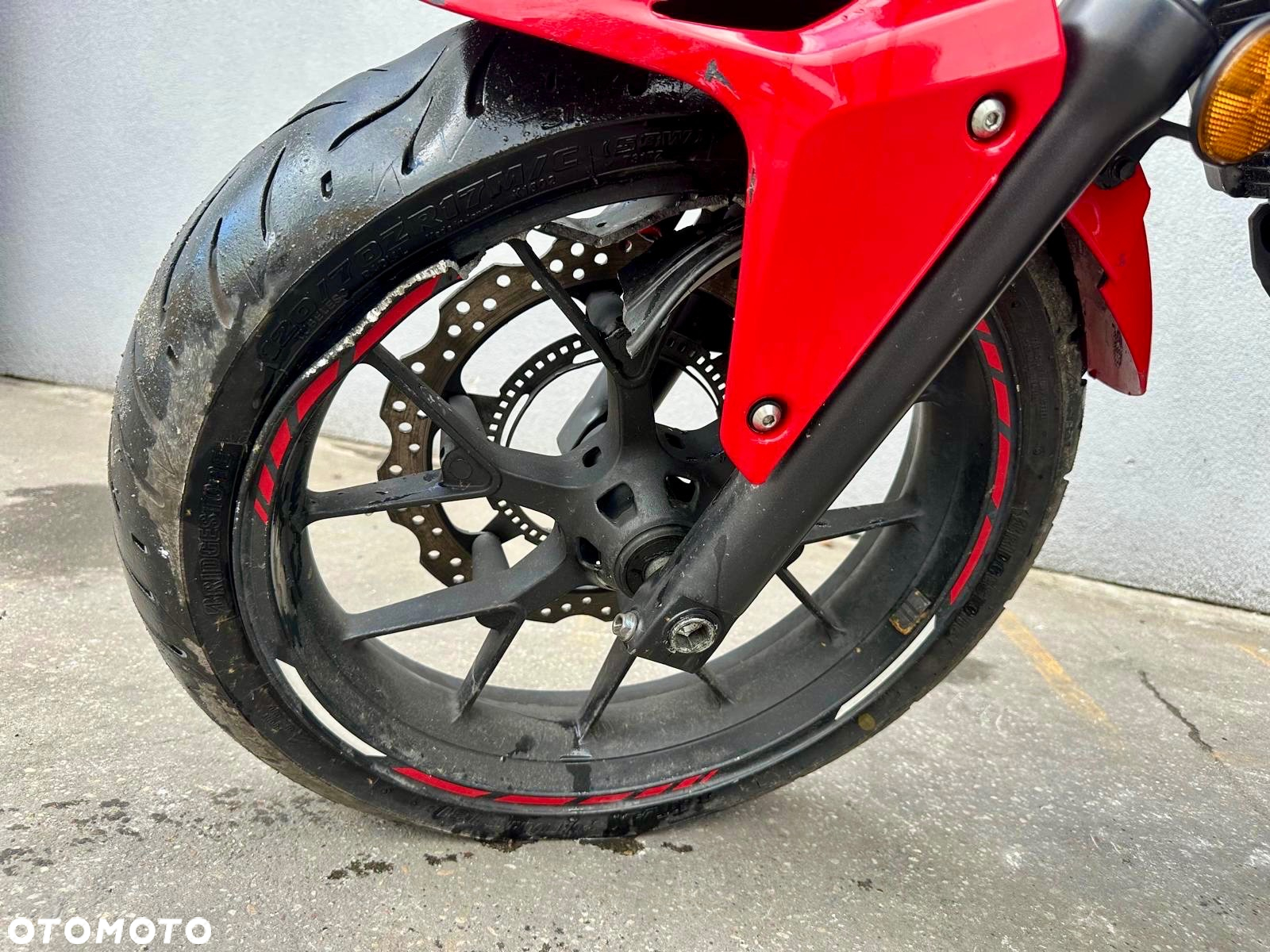 Honda CB - 4