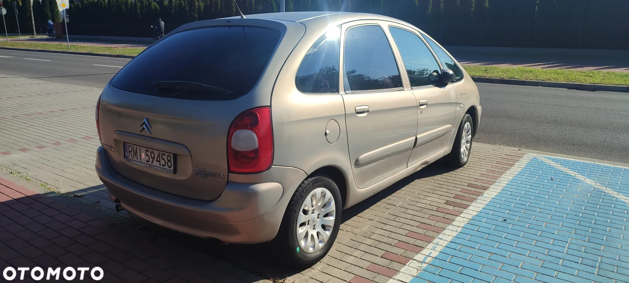 Citroën Xsara Picasso 1.8i SX Plus Top-Edition - 3