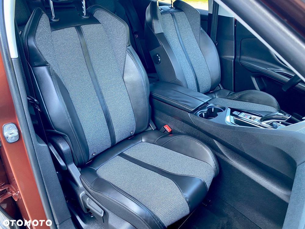 Peugeot 3008 BlueHDi 180 Stop & Start EAT6 GT - 27