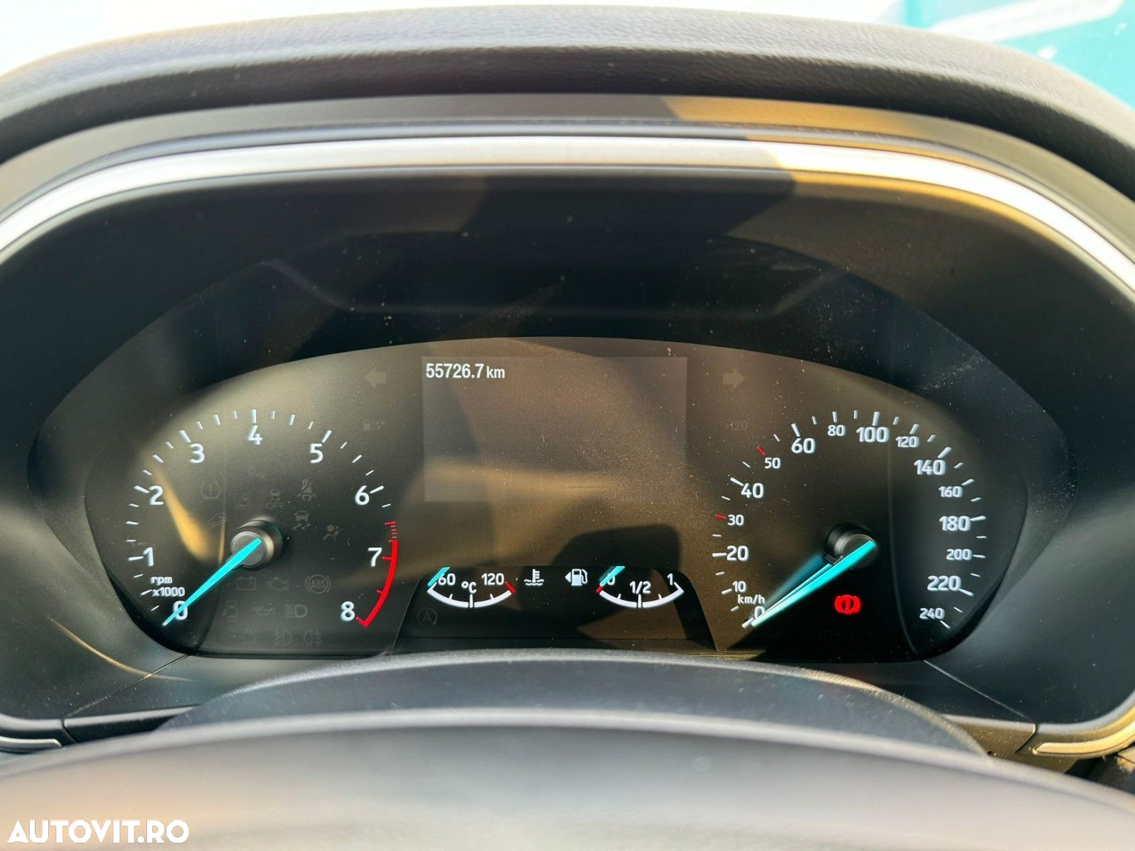 Ford Focus - 8