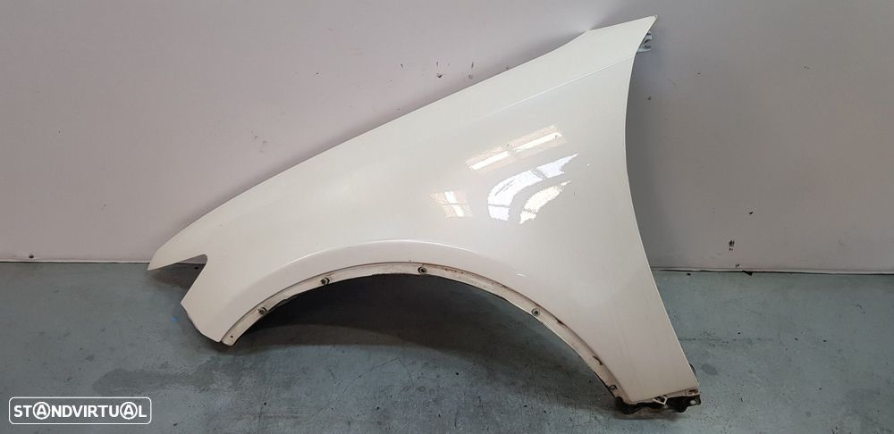 GUARDA-LAMAS FRENTE ESQUERDO INFINITI FX FX45 - 1