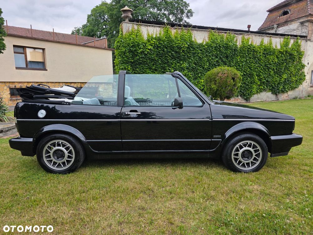 Volkswagen Golf - 8