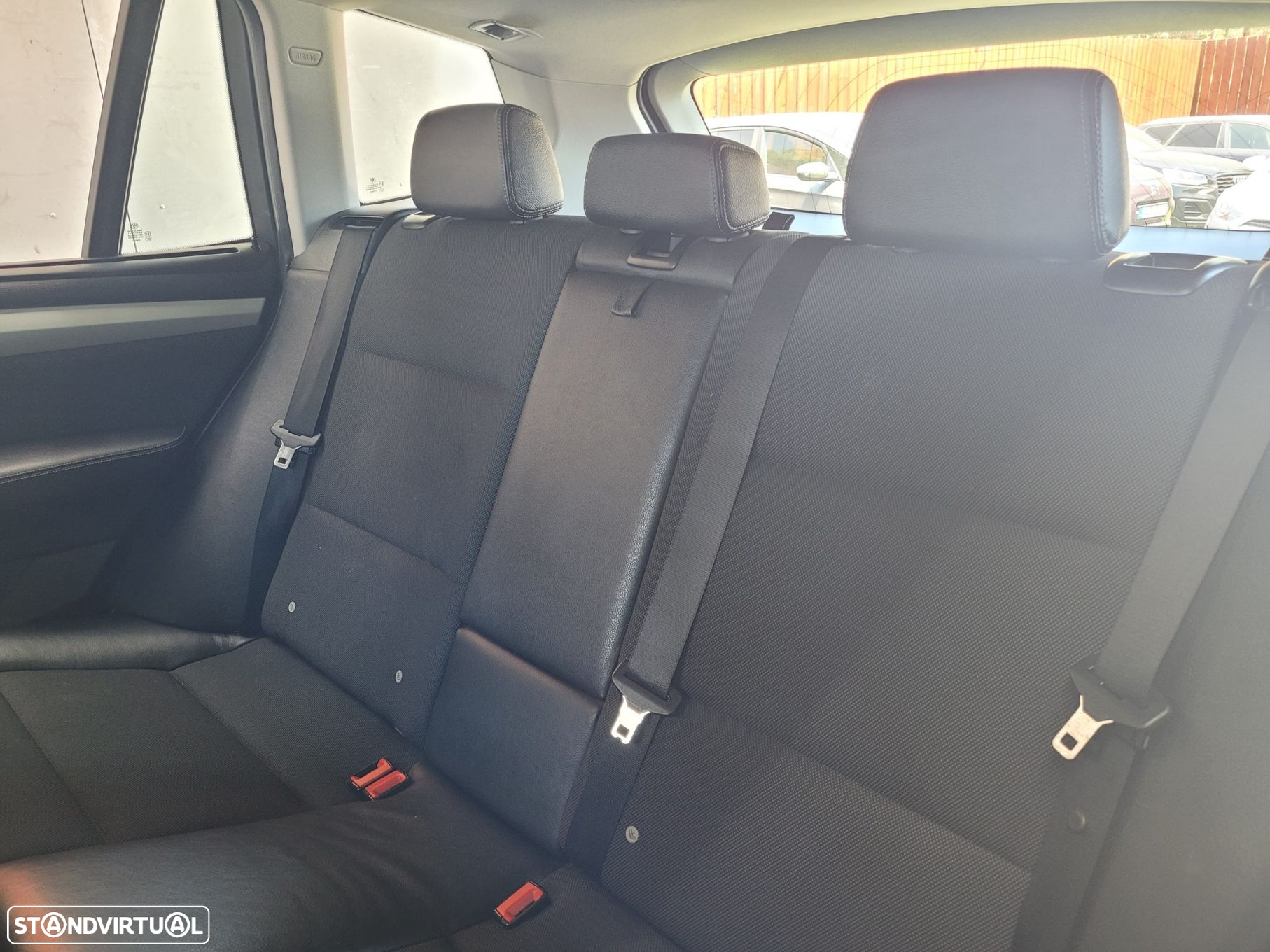 BMW X3 18 d sDrive - 12