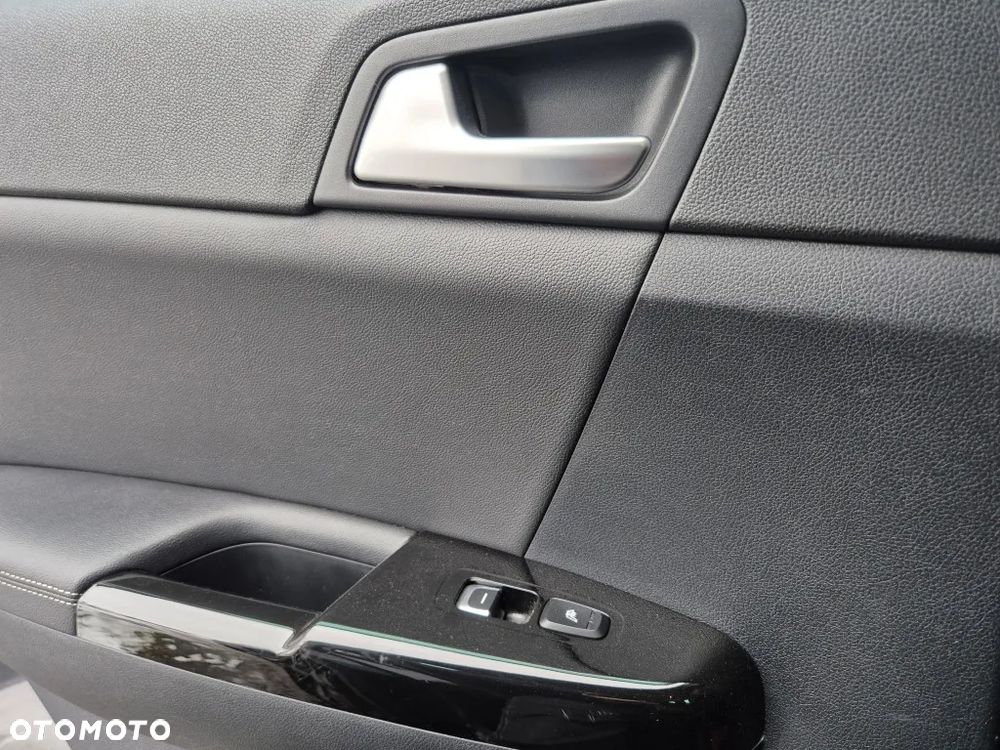 Kia Sportage 1.6 GDI L Business Line 2WD - 13