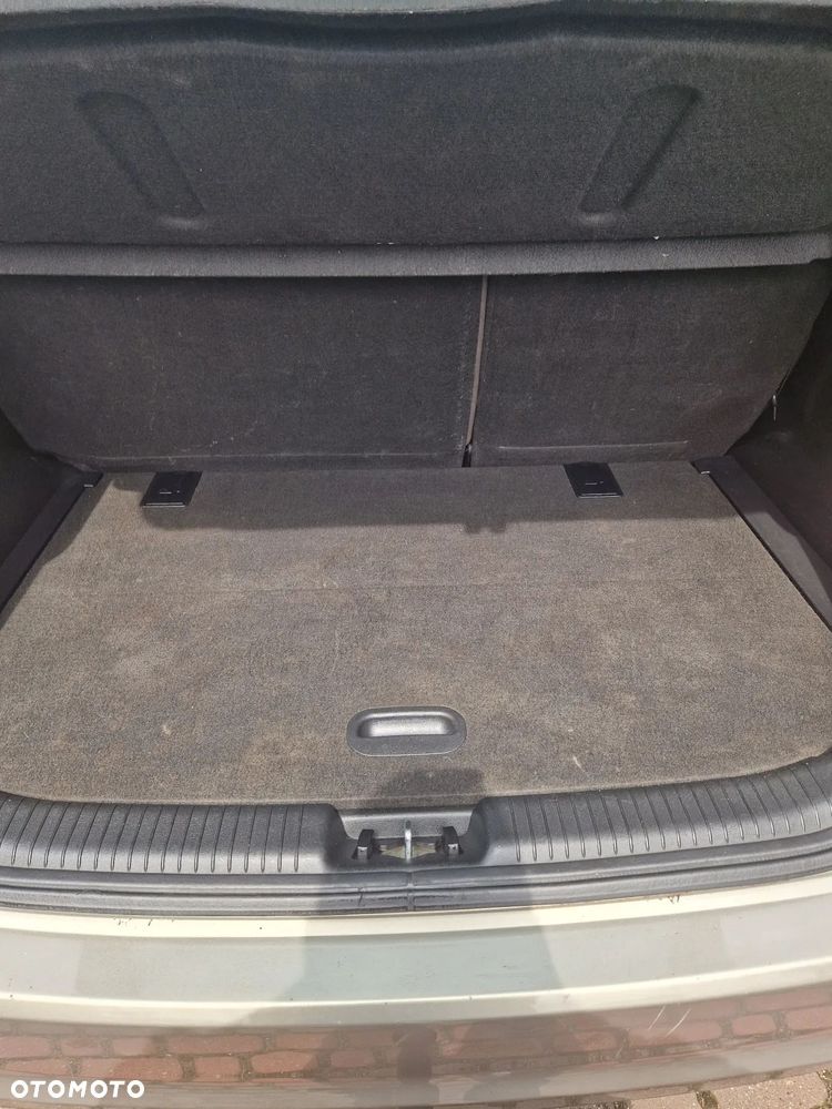 Kia Venga 1.4 CRDi L - 13