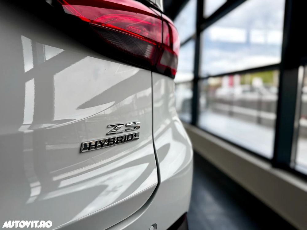 MG ZS HEV - 5