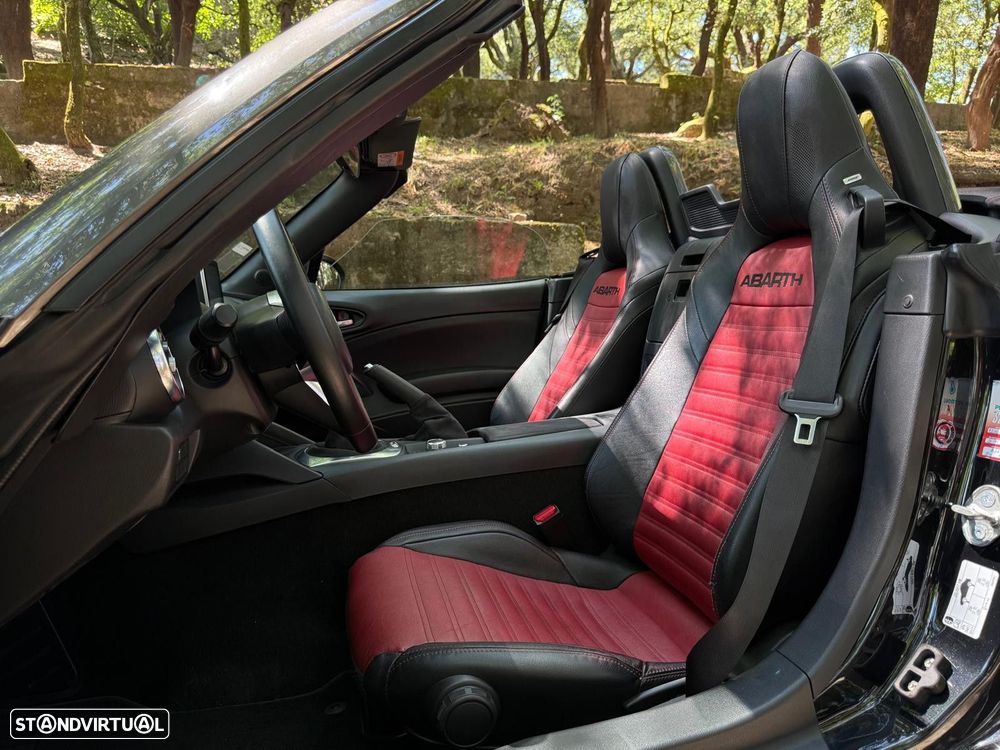 Abarth 124 Spider - 32