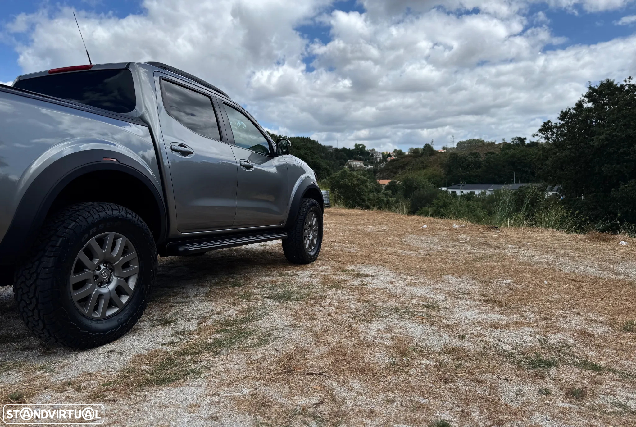 Nissan Navara 2.3 dCi CD 4WD Tekna Auto - 10