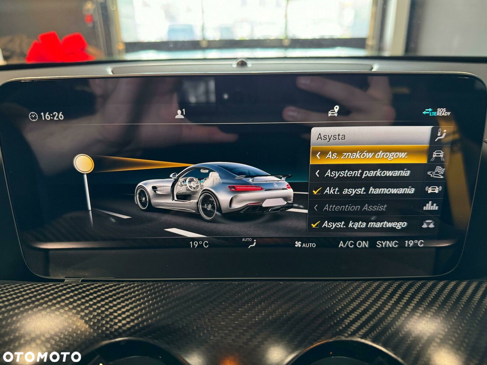 Mercedes-Benz AMG GT - 22