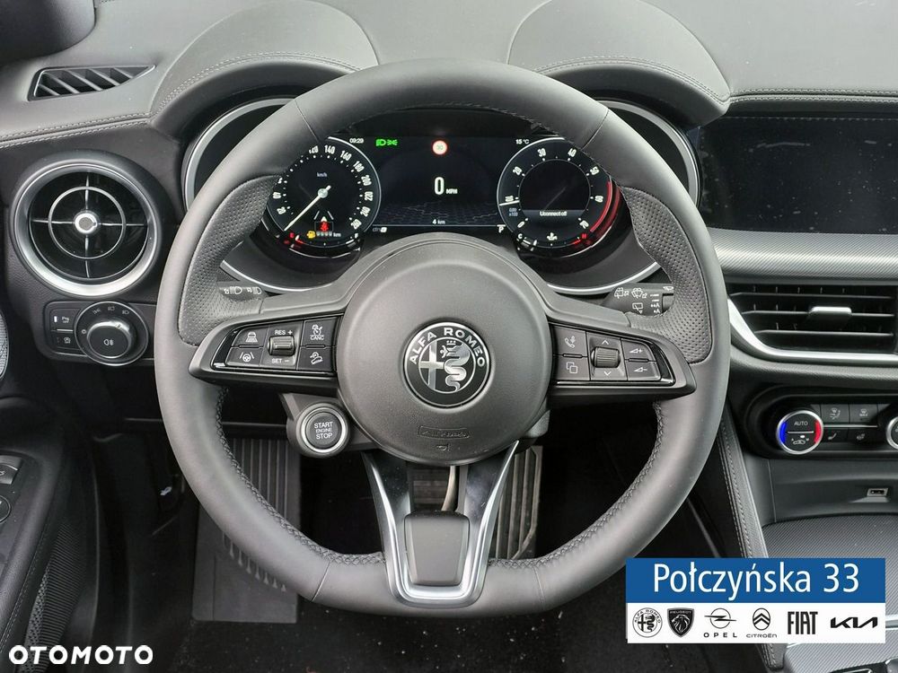 Alfa Romeo Stelvio - 27
