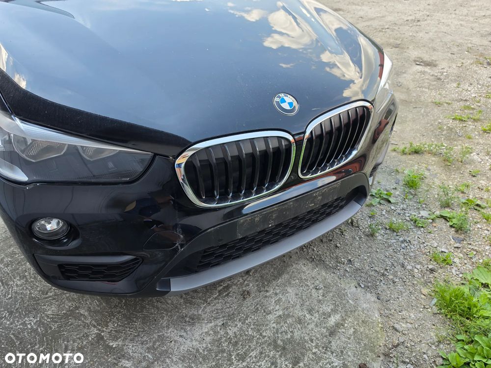 BMW X1 sDrive18i - 25