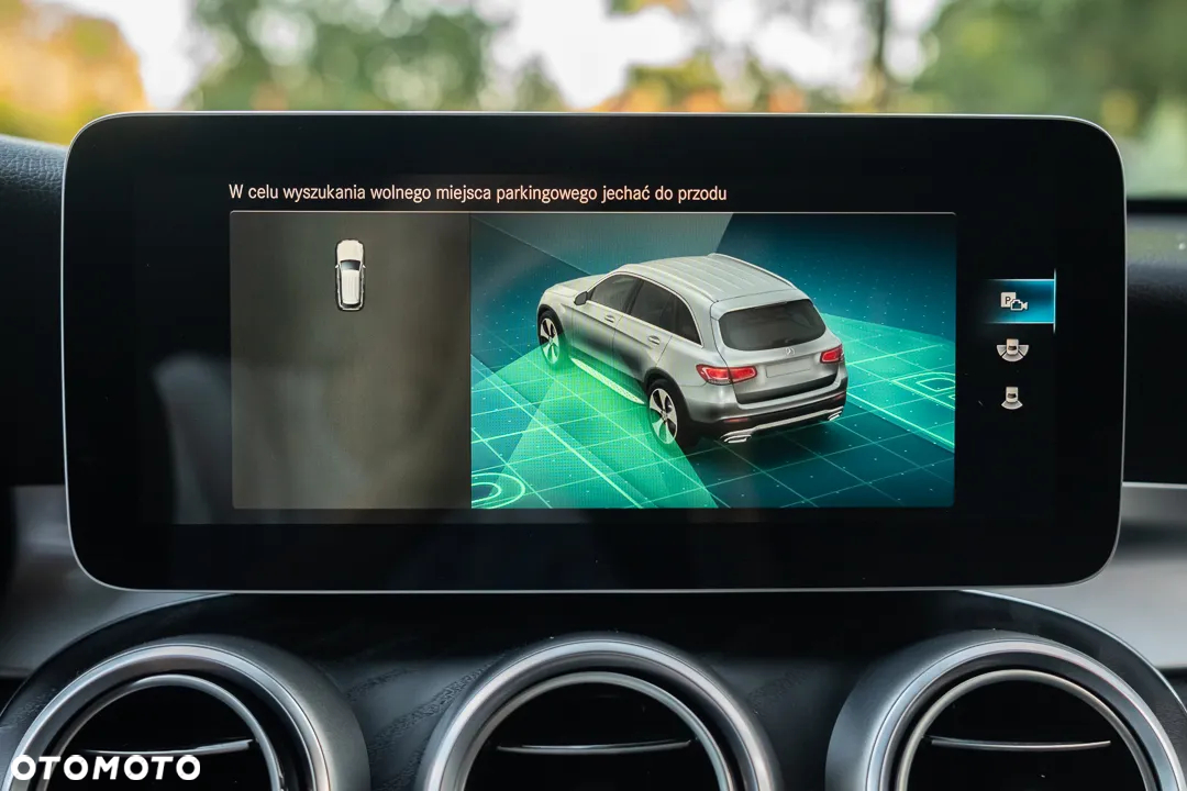 Mercedes-Benz GLC 220 d 4Matic 9G-TRONIC - 30