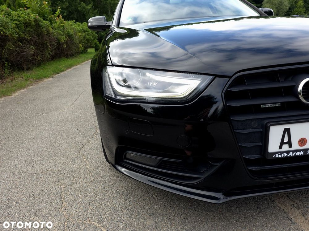 Audi A4 Avant 2.0 TDI S tronic - 22