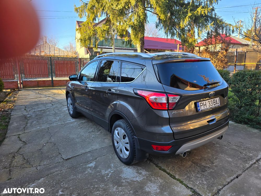 Ford Kuga 2.0 TDCi 4WD Powershift Titanium - 10