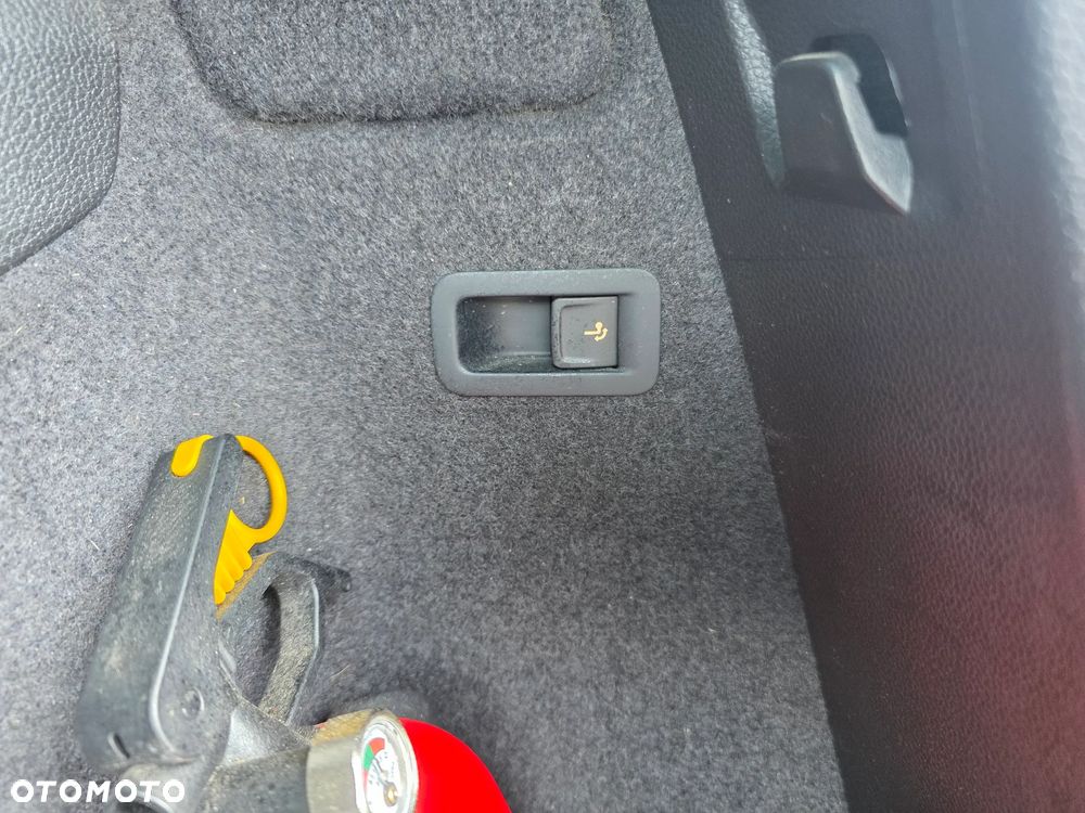 Skoda Karoq 2.0 TDI SCR 4x4 Sportline DSG - 13
