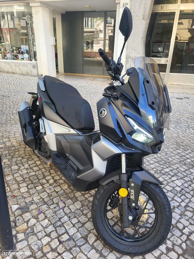 Voge SR1 ADV - 1