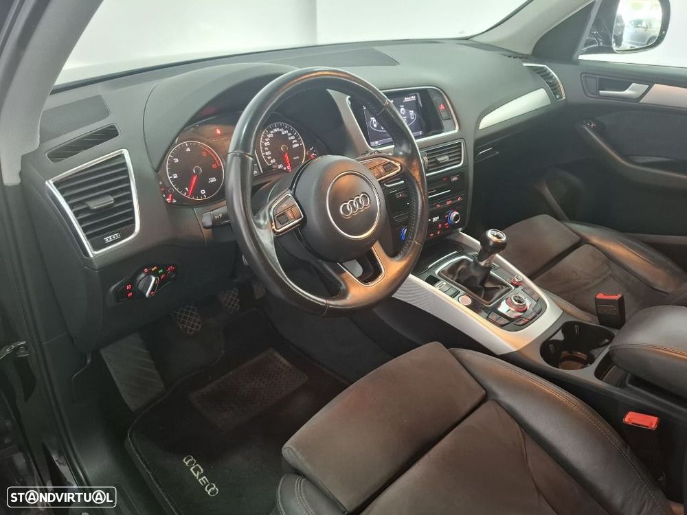 Audi Q5 2.0 TDI Business Line S-line - 13