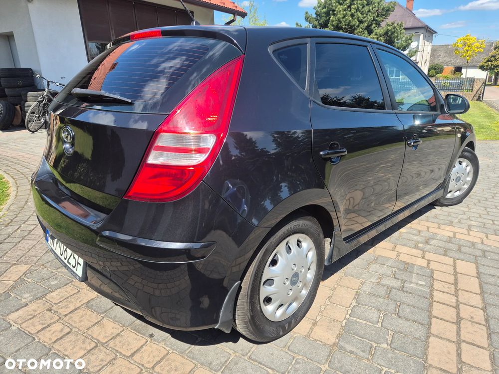 Hyundai i30 1.4 Classic + EU5 - 9