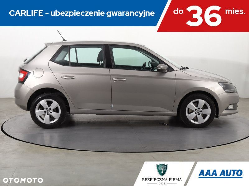 Skoda Fabia - 8