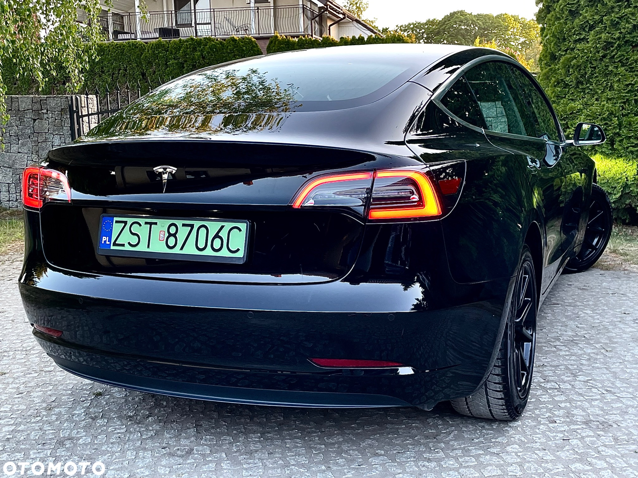 Tesla Model 3 Standard Reichweite Plus Hinterradantrieb - 11