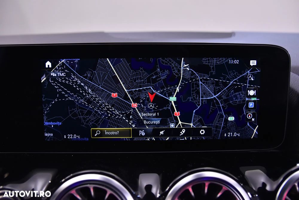 Mercedes-Benz GLA - 23