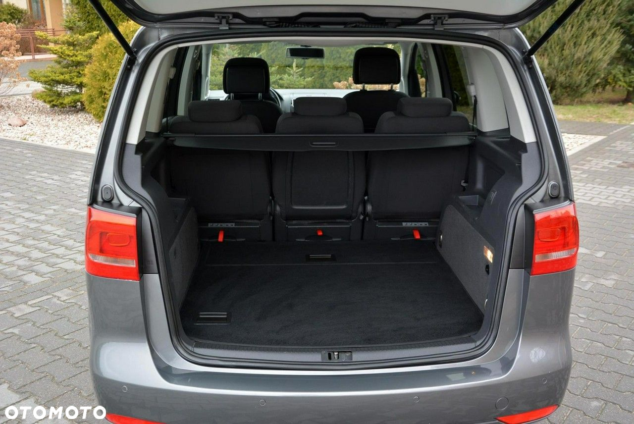 Volkswagen Touran 2.0 TDI DSG Freestyle - 33