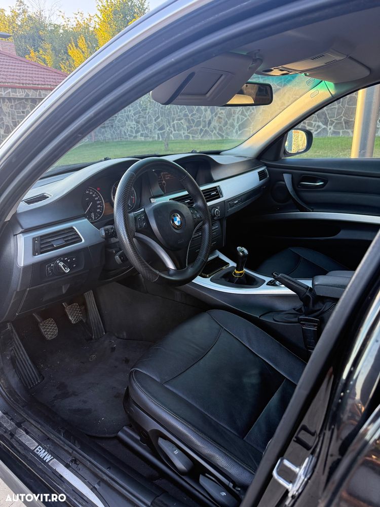 BMW Seria 3 320d - 7