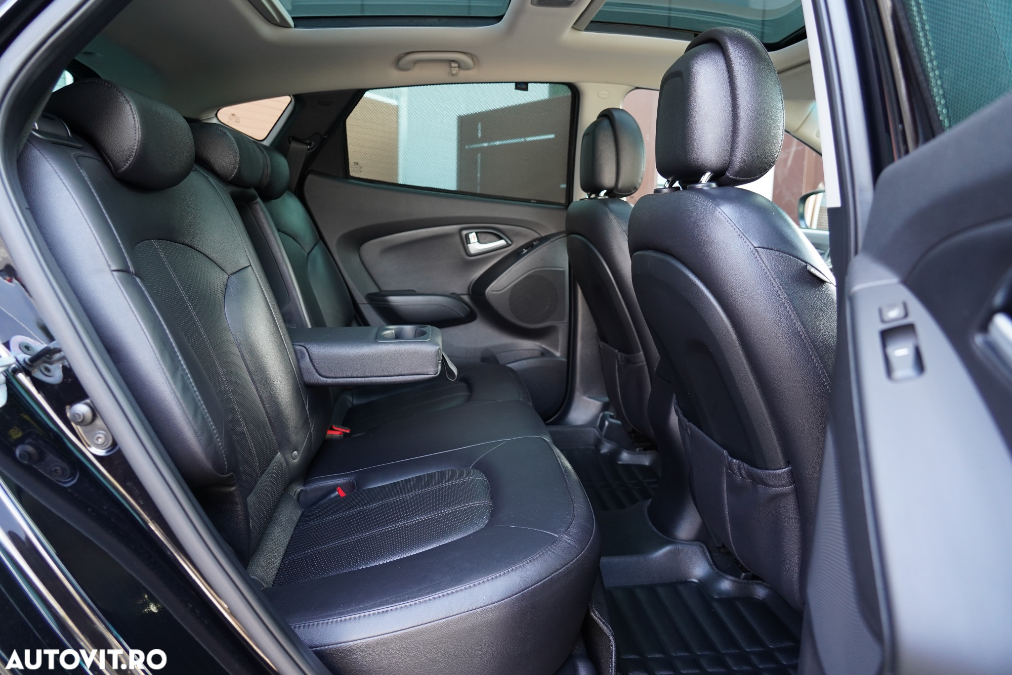 Hyundai ix35 2.0 CRDI 4WD Automatik Premium - 11
