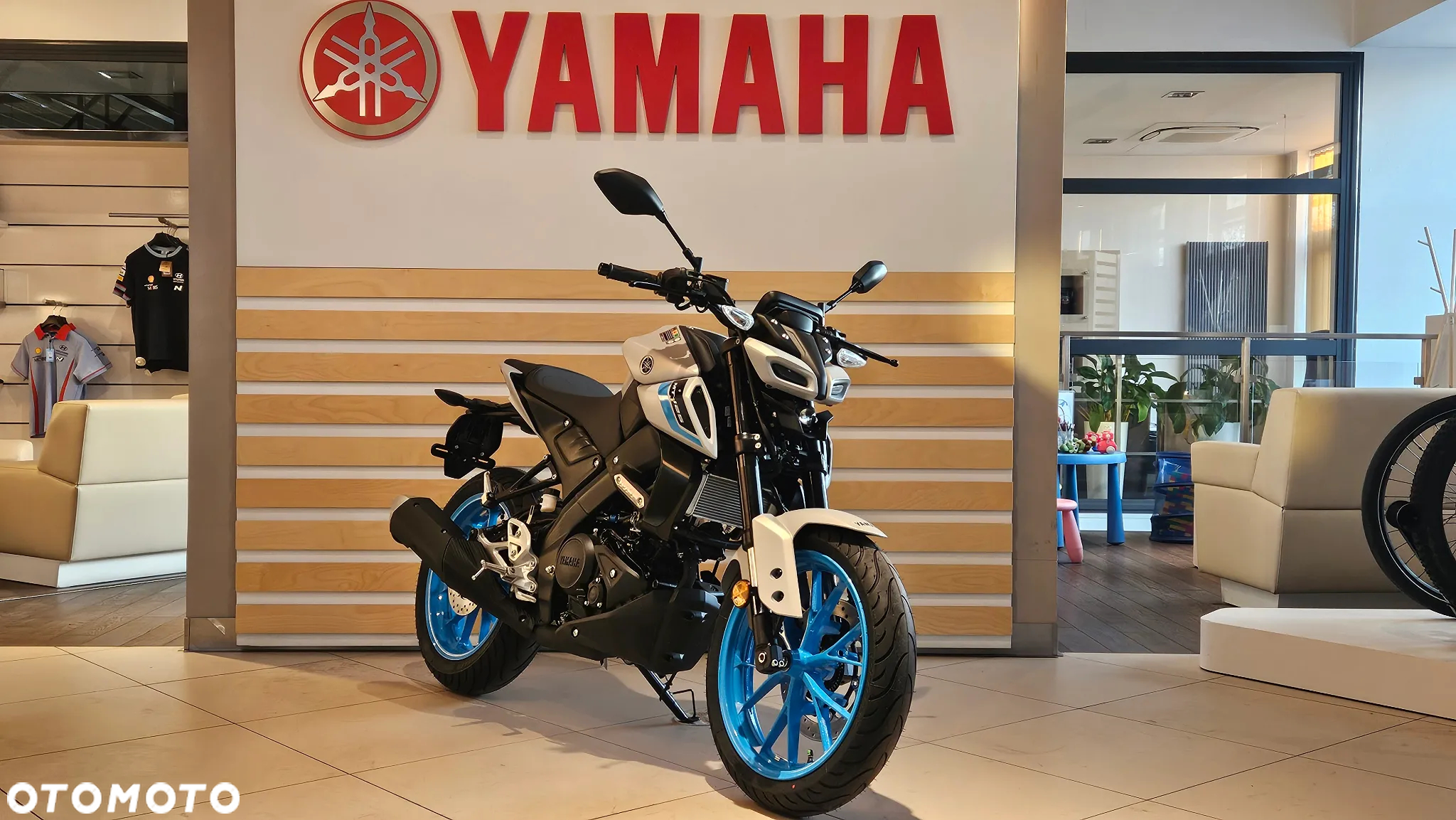 Yamaha MT - 13