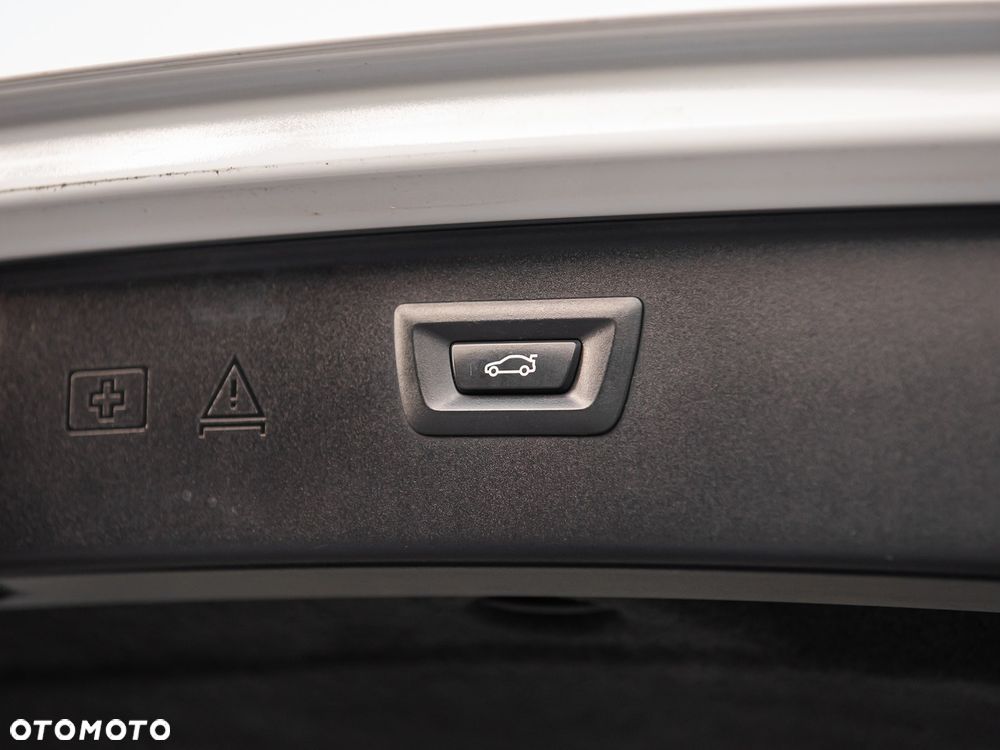 BMW Seria 5 - 31