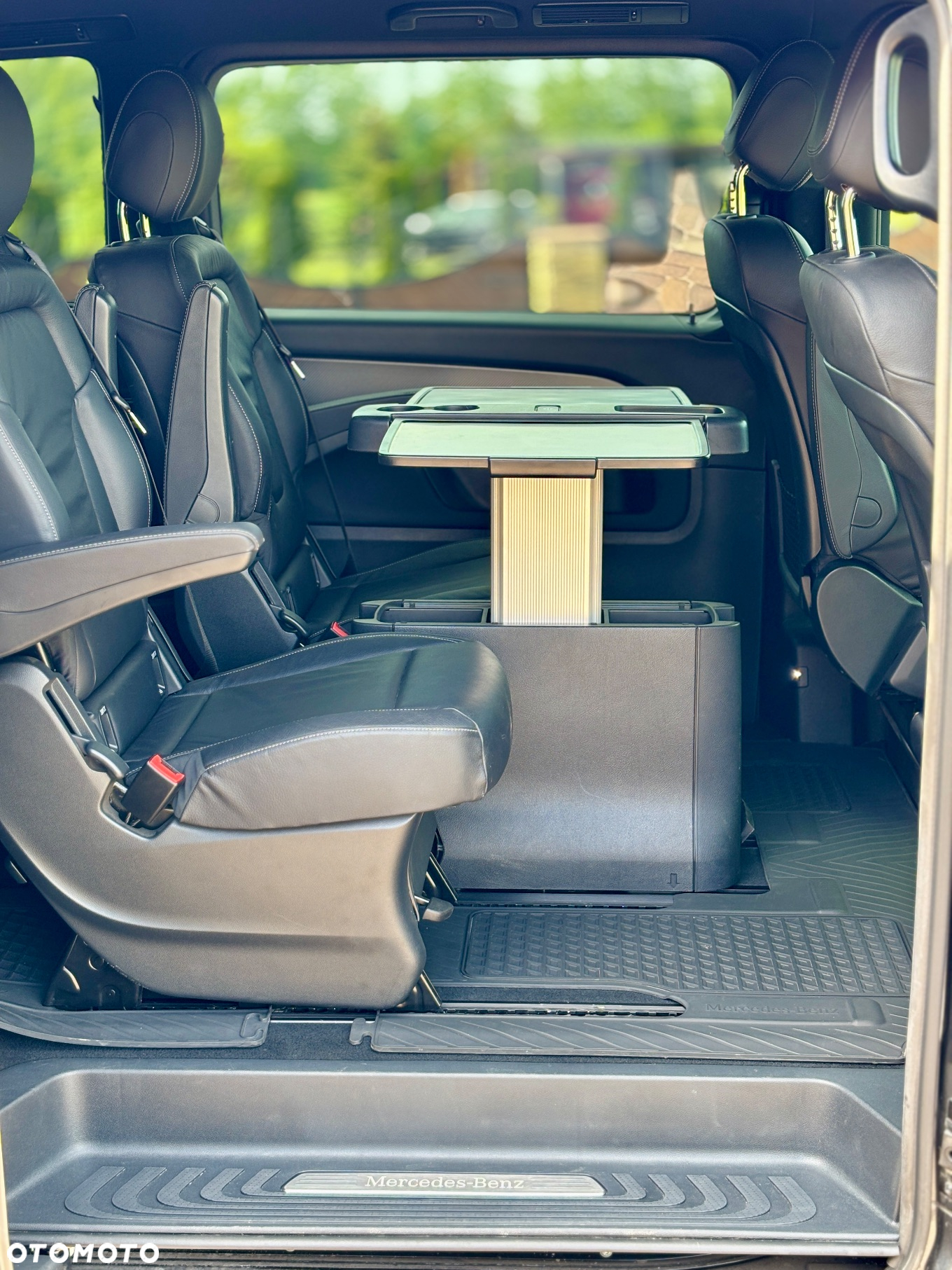 Mercedes-Benz Klasa V 300 d Avantgarde 9G-Tronic - 11